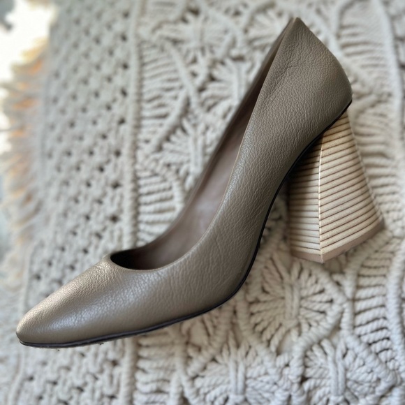 Mercedes Castillo leather pump comfortable heels, shoes - Picture 5 of 13